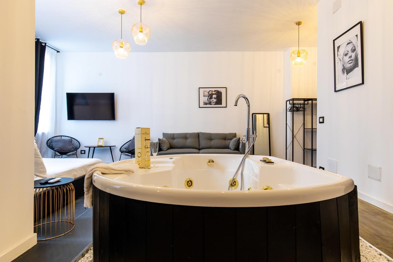 Muni Boutique Flat By Babylon Stay Neapol Zewnętrze zdjęcie